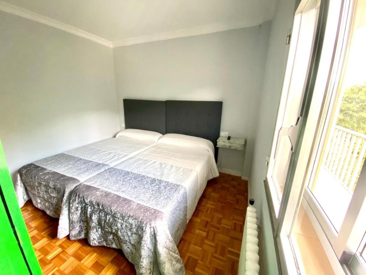 Garden Lodge Hostal Evencio 리바다비아 외부 사진